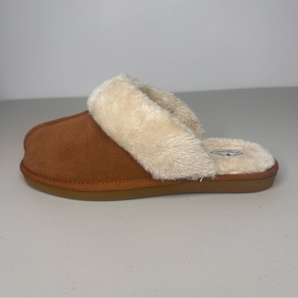St. John's Bay Women’s Suede Fur Slippers Size 7 1/2 M Brown and Cream Slides